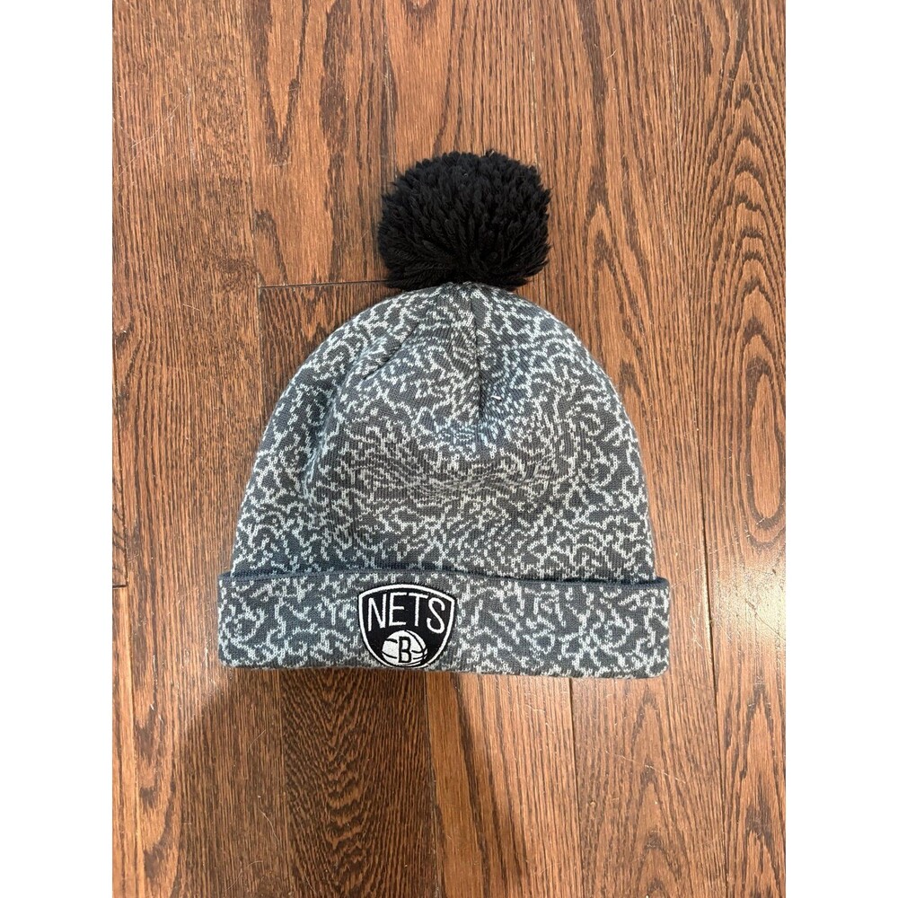 {Mitchell & Ness} Nets Pom-Pom hat, OS